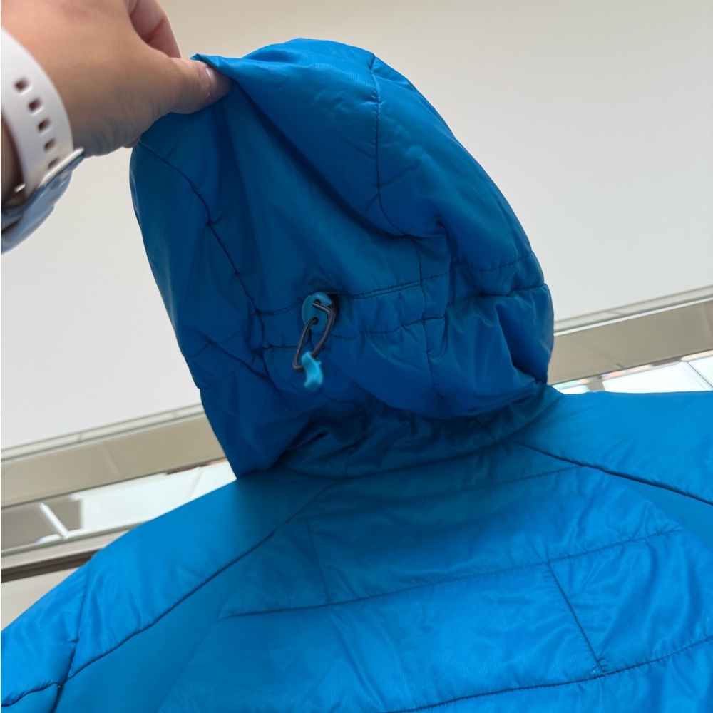 Outdoor Research Men’s Cathode Hoodie Down Jacket - Picture 5 of 9